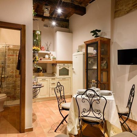Ferienwohnung Hortus Conclusus + Free Parking Siena Exterior foto